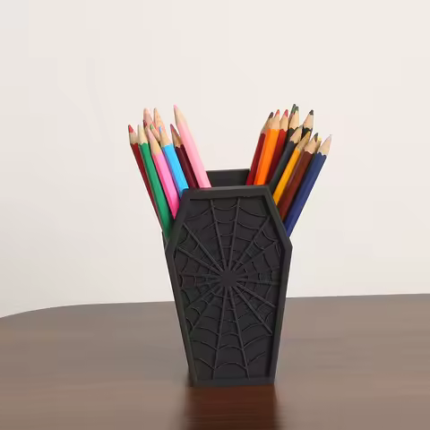 Pot à crayon imprimé 3D — motif toile d'araignée gothique